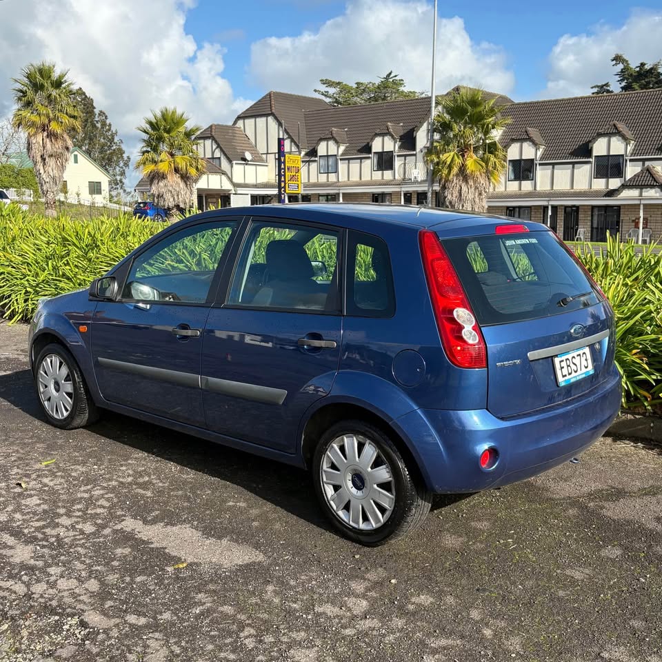 FORD FIESTA *60,000 KMS* ($35 WEEKLY)
