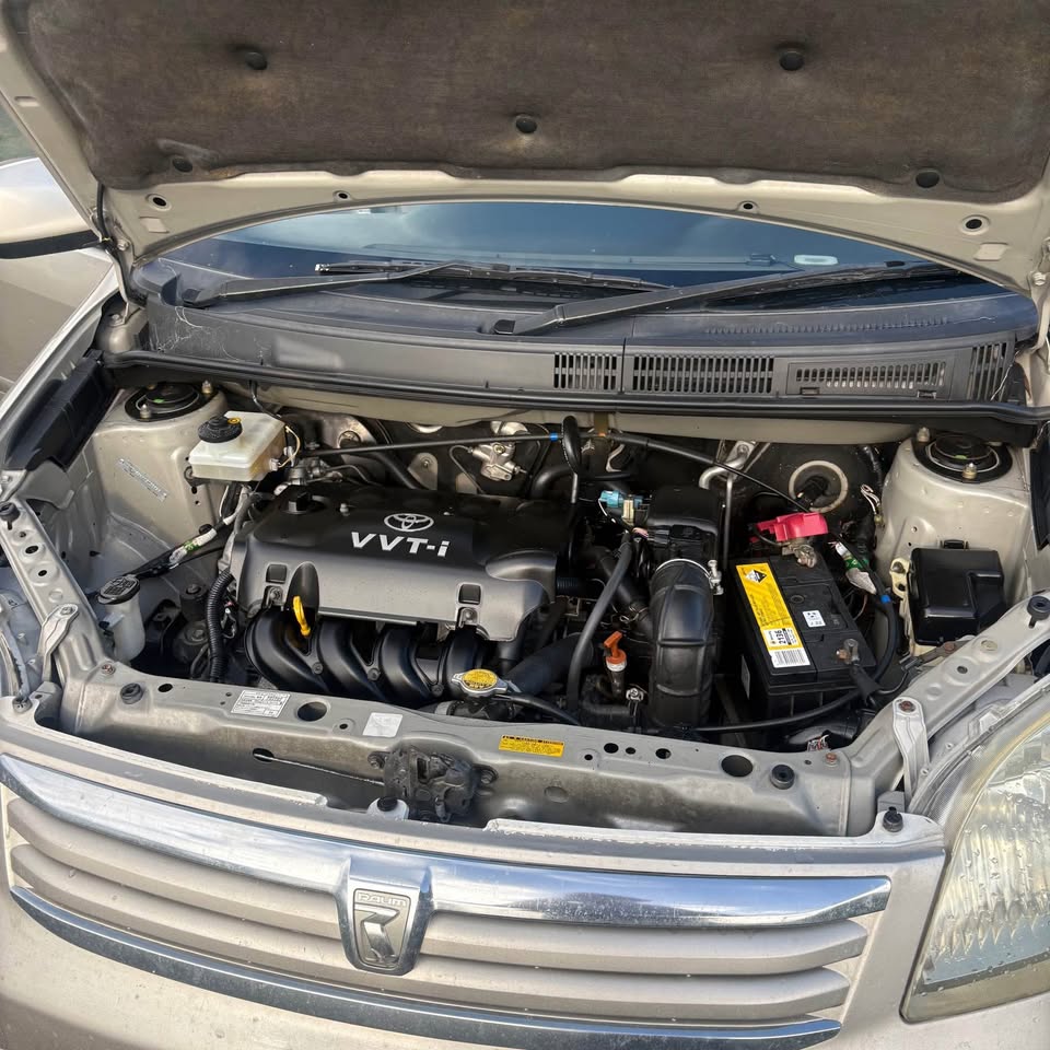 TOYOTA RAUM