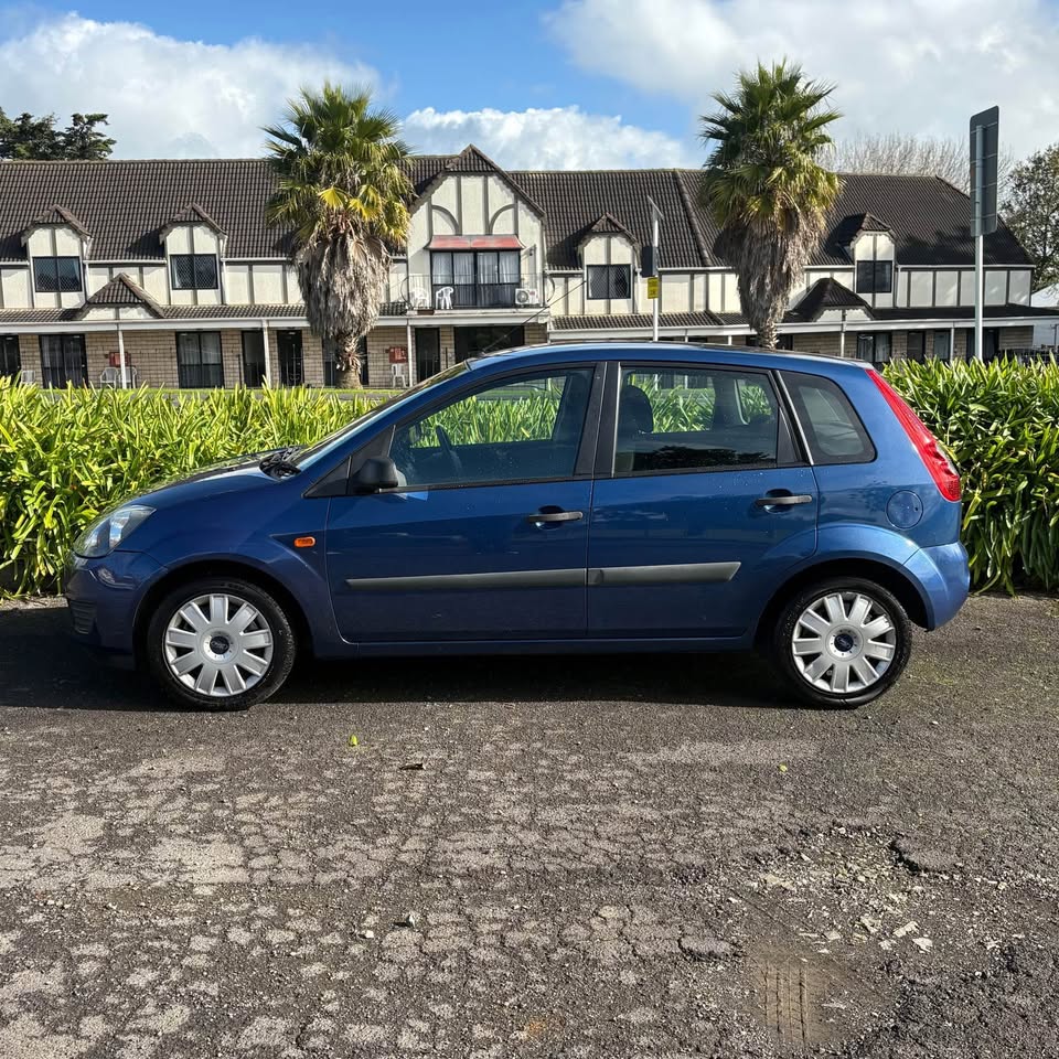 FORD FIESTA *60,000 KMS* ($35 WEEKLY)