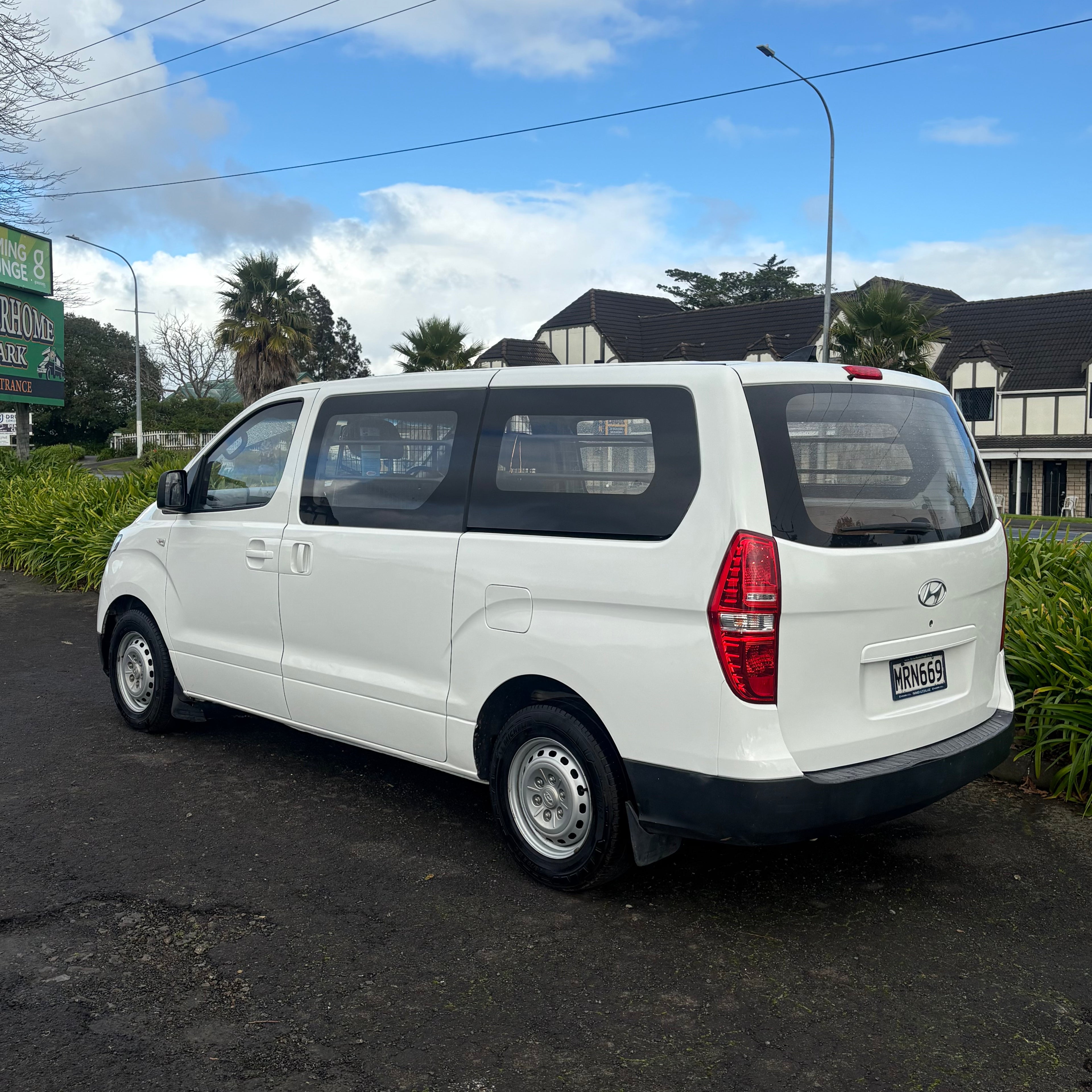 HYUNDAI ILOAD *$138 WEEKLY