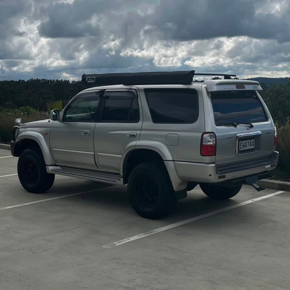 Hilux Surf V6 *$86 Per Week*
