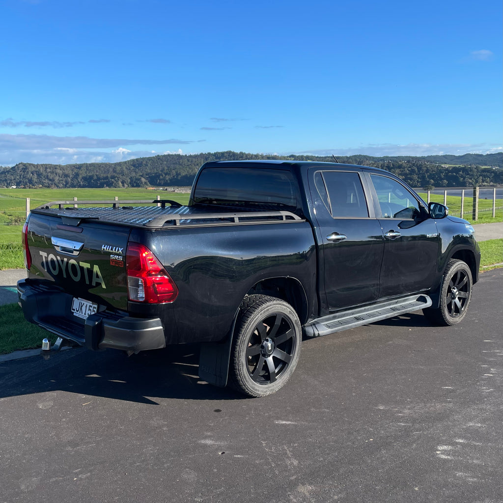 Toyota Hilux SR5 TRD