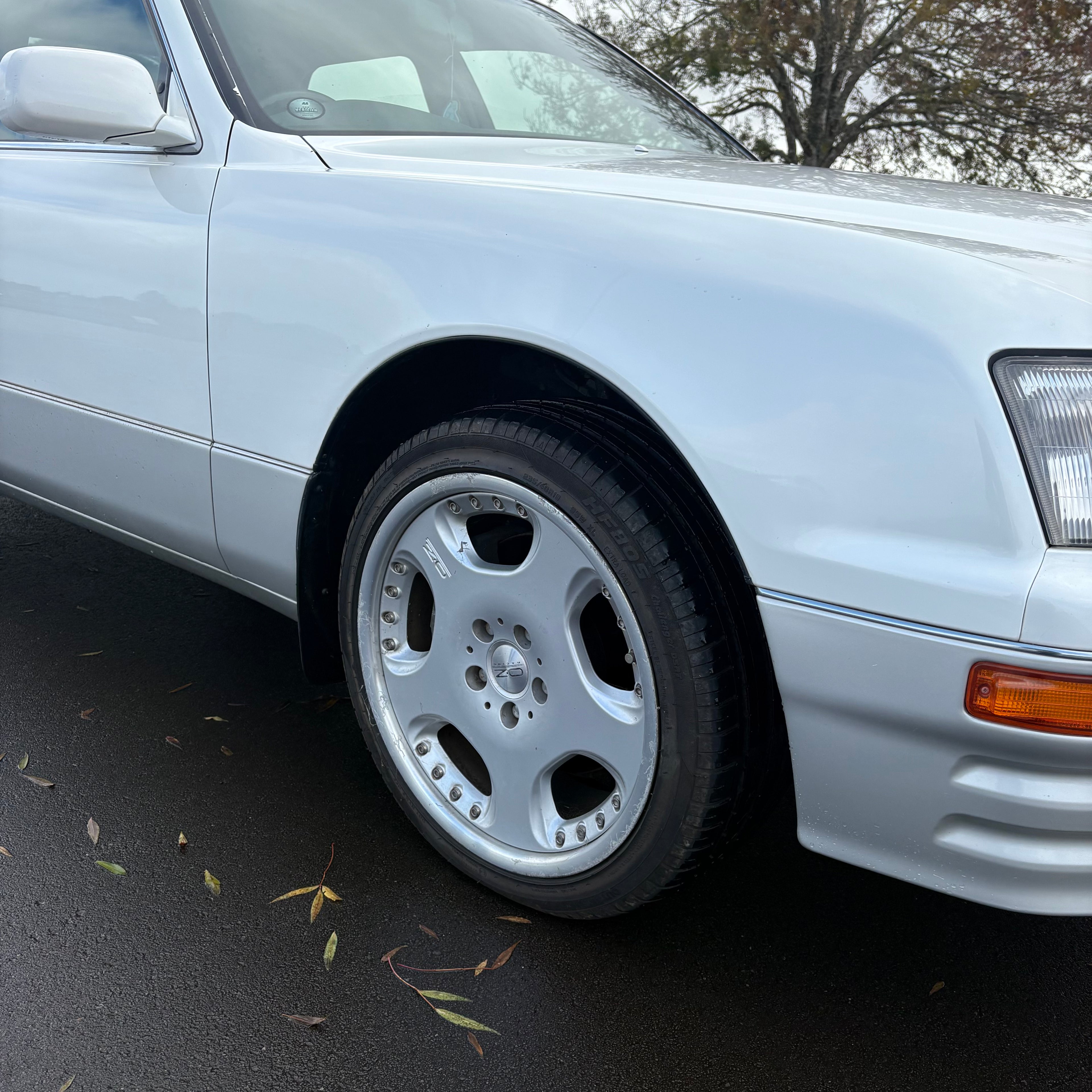 1997 Toyota Celsior *V8*