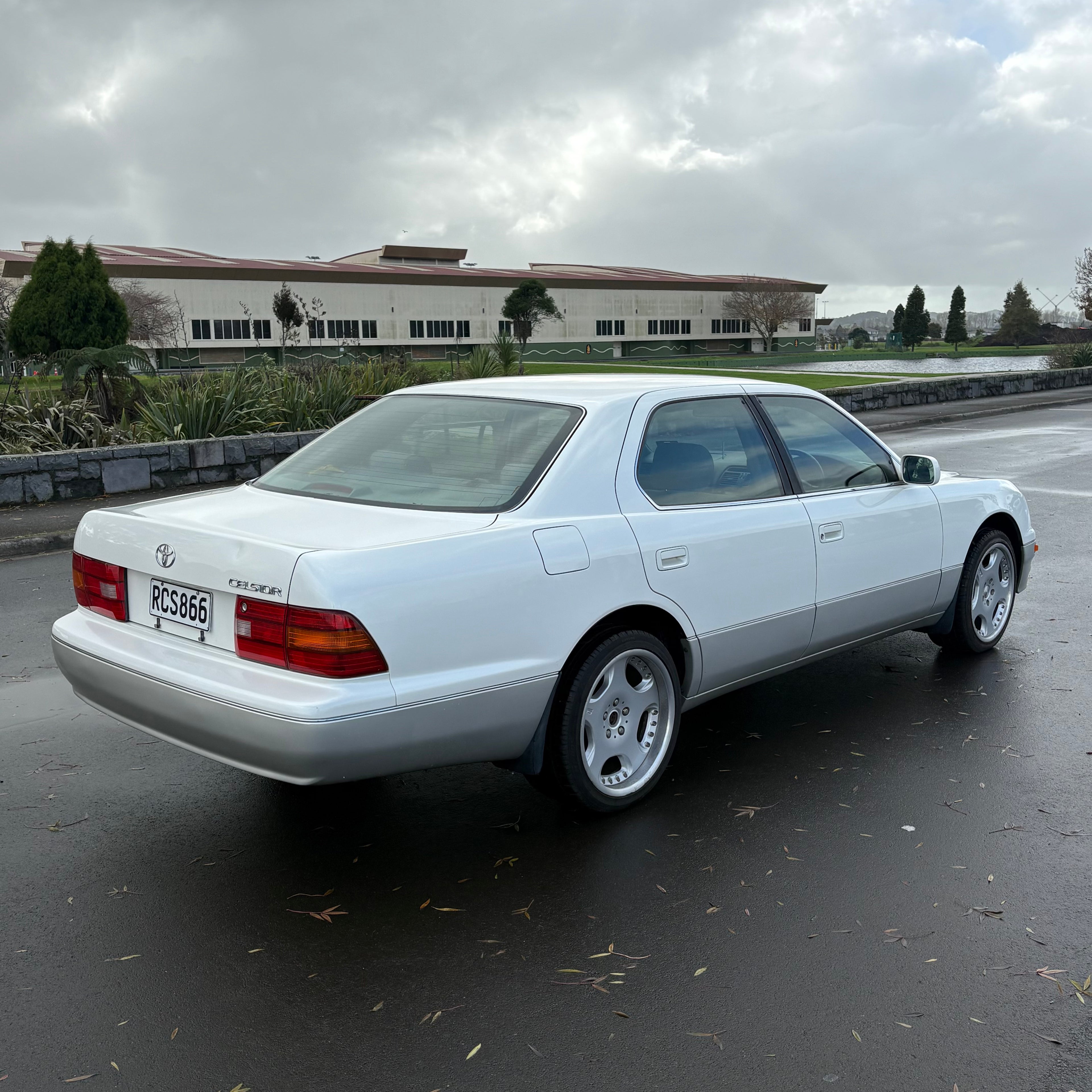 1997 Toyota Celsior *V8*